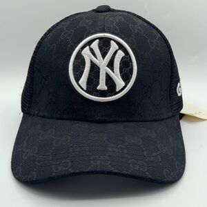 NY Yankees Trucker Hat